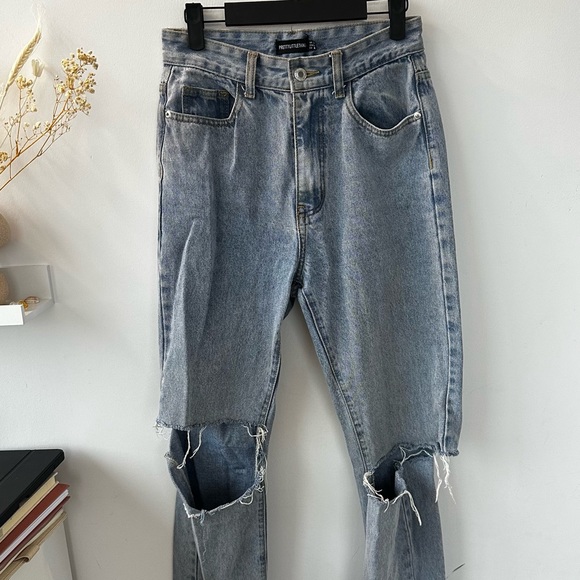 PrettyLittleThing High Waisted Straight Leg Jeans, Size 4 - Picture 5 of 5
